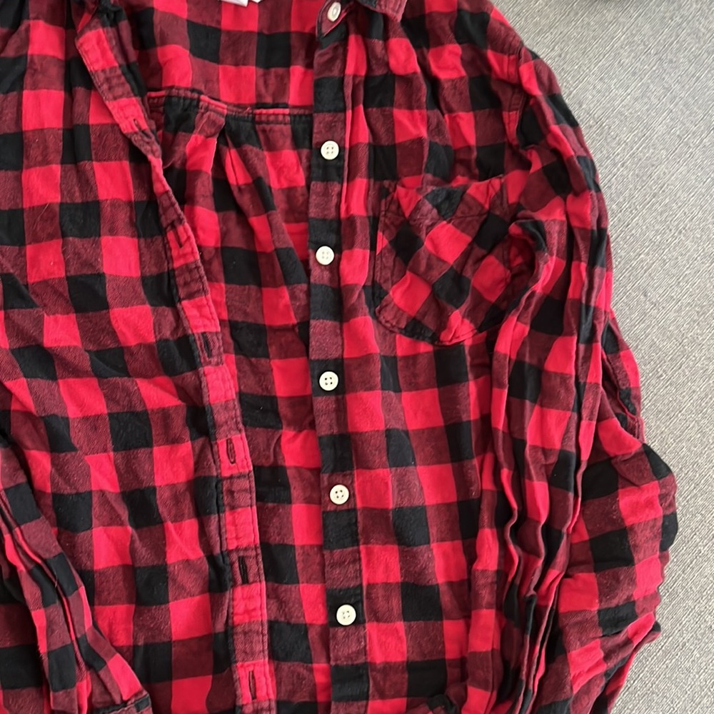 Old navy, buffalo plaid shirt, size large - Picture 2 of 4